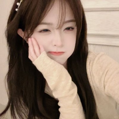 俏佳人